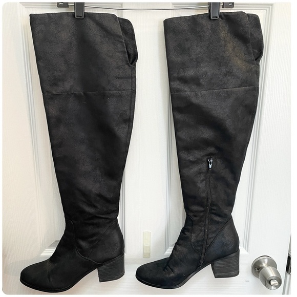 Report I 10 - Picture 4 of 12